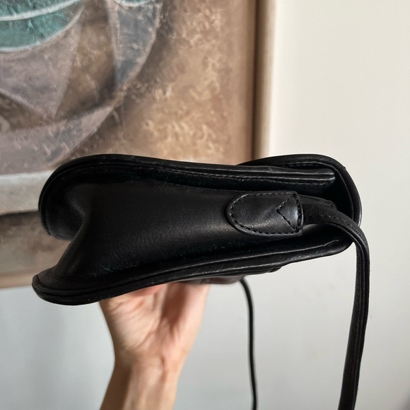 Vintage One World BRIGHTON ChocBrown Croc-Embossed & Black Leather Crossbody Bag - Picture 9 of 15